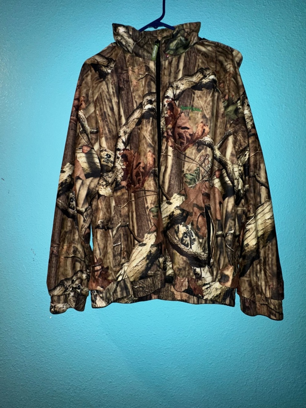 Remington Green Embroidered Realtree Camo Jacket